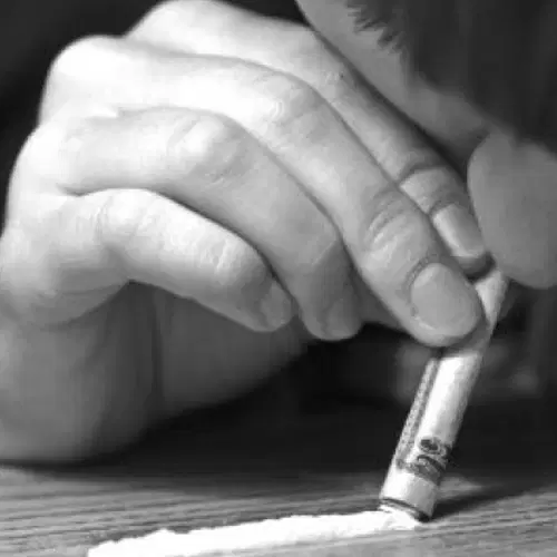 Nguyên nhân dẫn đến sử dụng ma tuý? Các giai đoạn của nghiện ma tuý